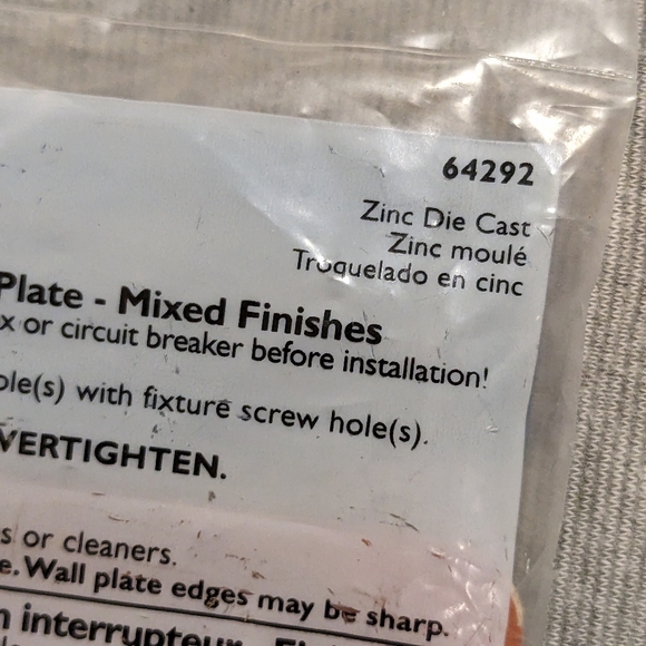 Brainerd Single Switch Wall Plate Die Cast Basketball - New in Packaging - Picture 3 of 8